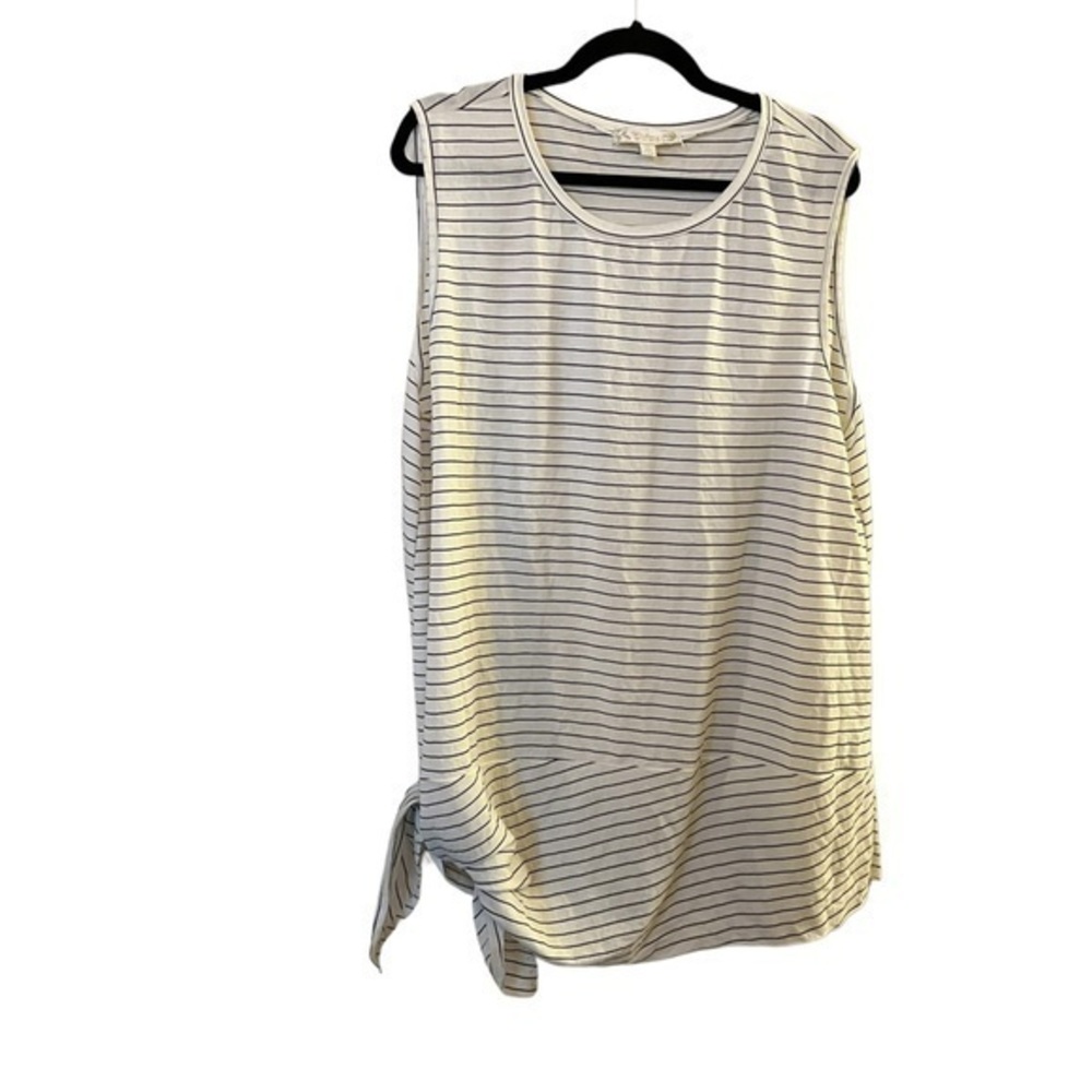 Weekend Suzanne Betro Black & White Striped Asymmetrical Tunic Tank Top